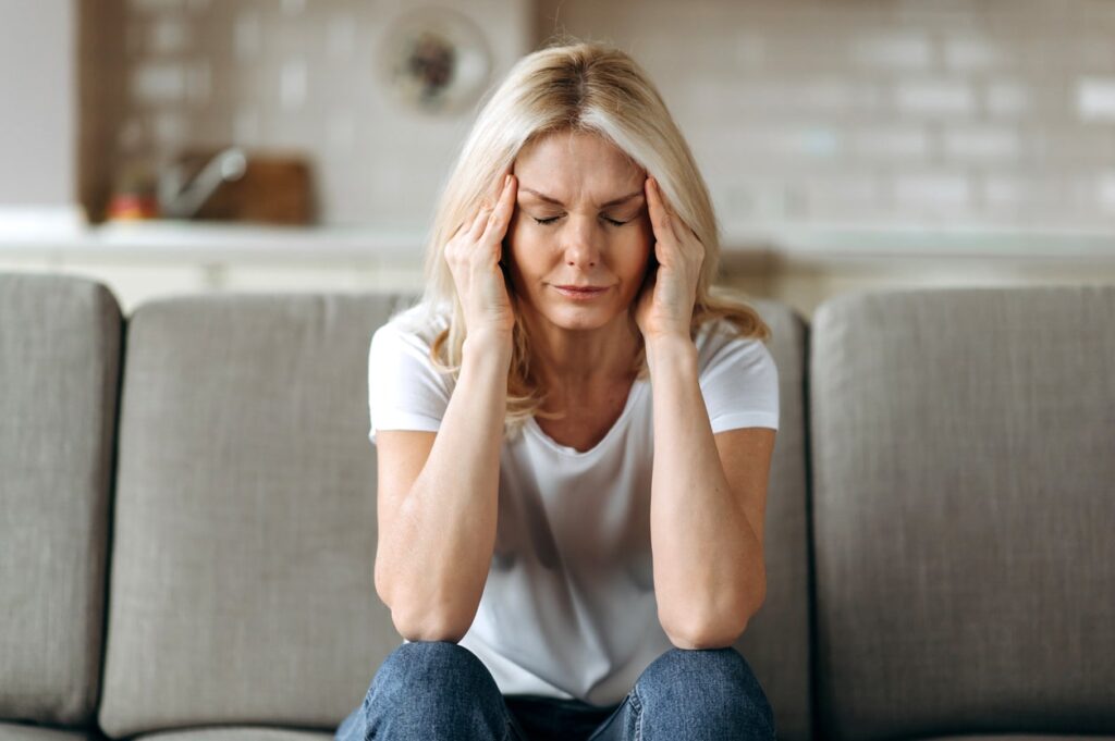 Um dos sintomas mais comuns de ansiedade é a preocupação excessiva.
